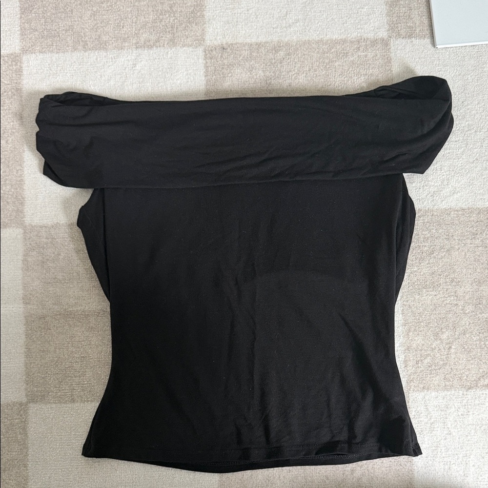 Reformation Off-Shoulder Top